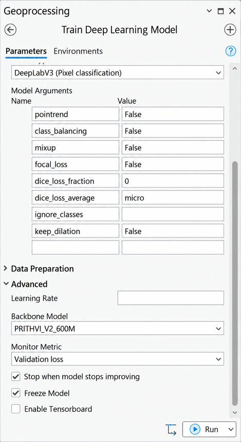 Вибір foundation model як Backbone Model під час навчання Deep Learning Model в ArcGIS Pro. На прикладі - Prithvi EO 2.0 600M. Джерело: Esri.